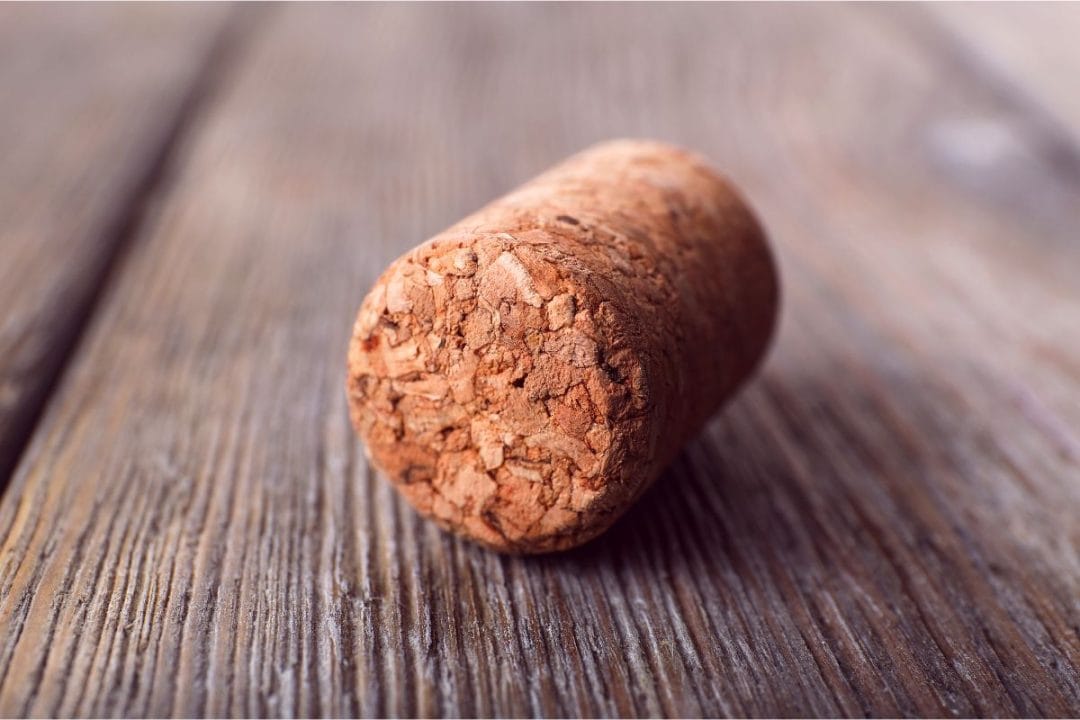Pourquoi mettre un bouchon de liège au frigo
