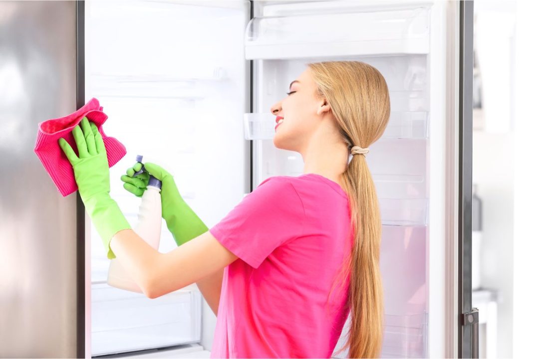 Astuces simples pour garder frigo propre